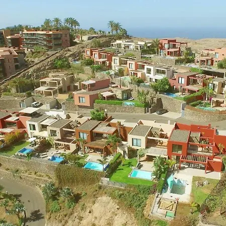 Salobre Terraza Uno | Luxury Retreat In Gran Canaria | Private Outdoor Pool | Bbq Facilities | Shaded Outdoor Dining Area | Salobre Golf *